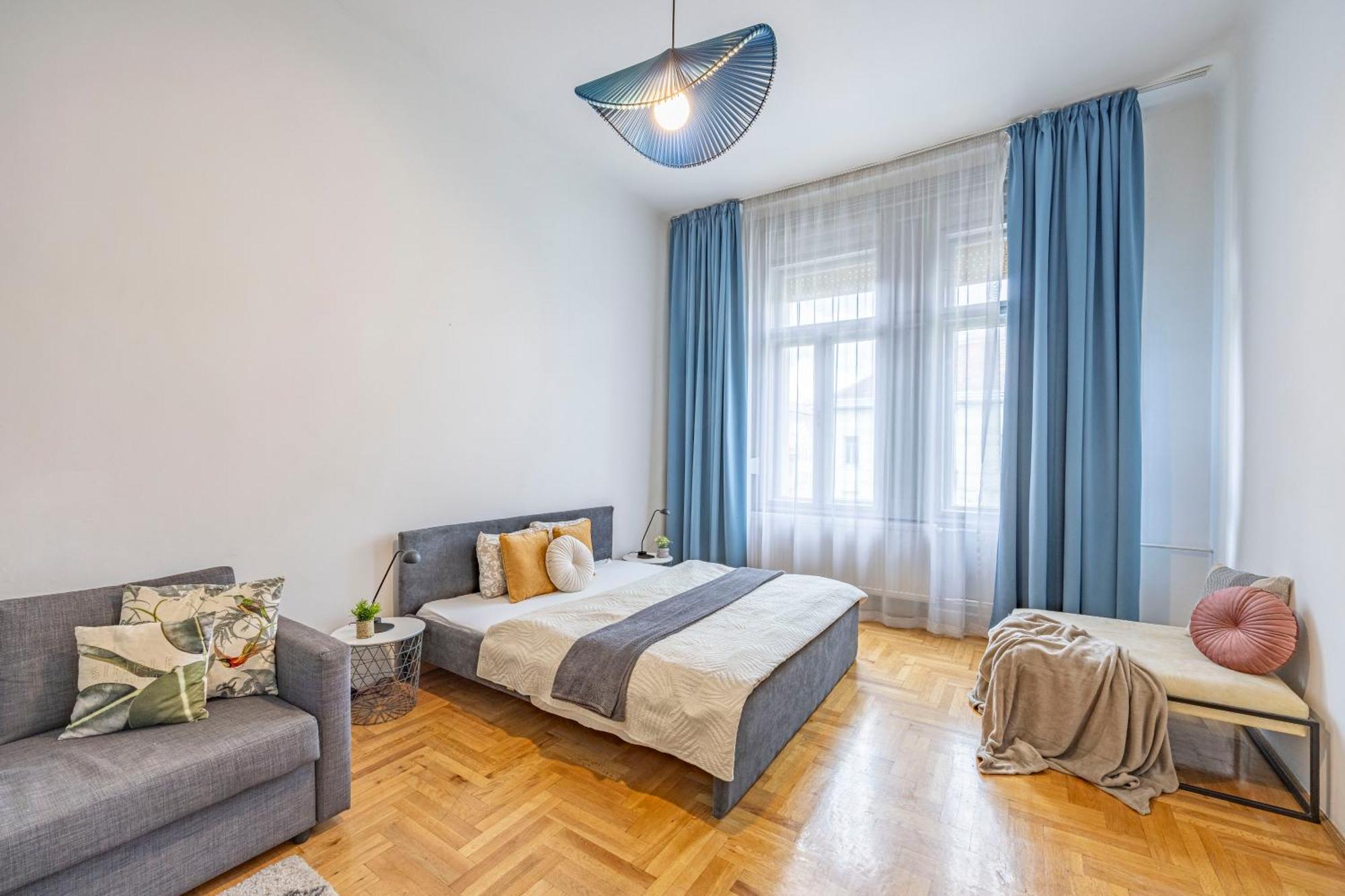 Super Central Cozy Home On The St. Stephen Road 布达佩斯 外观 照片